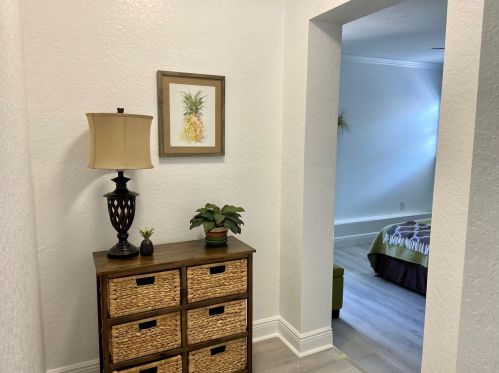 9681 Park Lake Dr, Pinellas Park FL  33782-3561 exterior