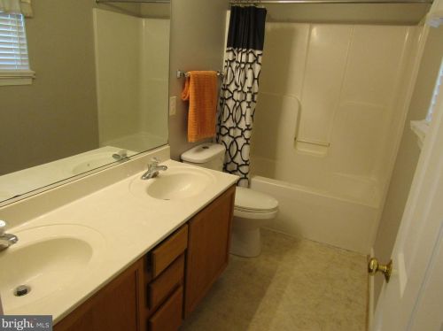 6287 Carter Dr, Owens VA  22485-7164 exterior