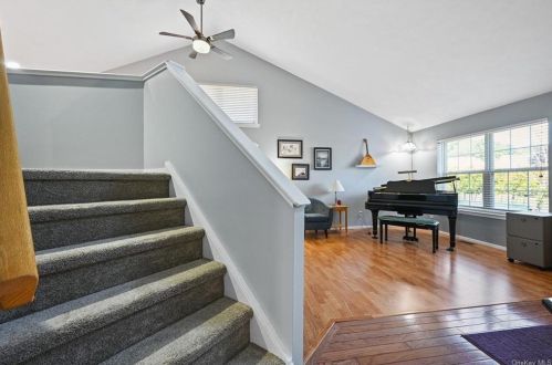 35 Mclaughlin Way, Washingtonville NY  10992-1151 exterior