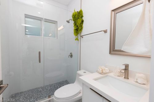 1457 16 St, Cape Coral FL  33990-6717 exterior