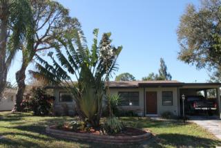 325 Channel Ln, Nokomis, FL 34275-1925
