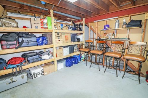 3346 Boone Cir, Minneapolis MN 55427-1851 exterior