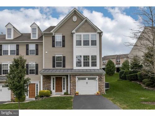 220 Tall Trees Cir, Downingtown, PA 19335-5372