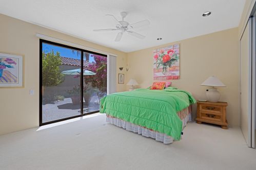 10111 Lakeview Dr, Rancho Mirage CA  92270-1474 exterior