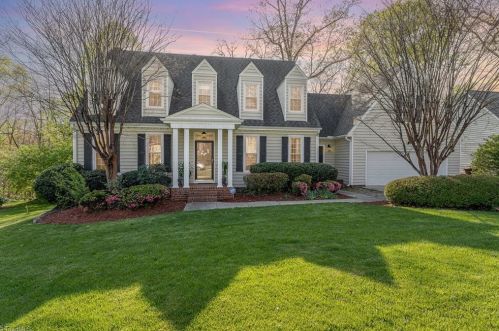 5317 Highstream Ct, Greensboro NC  27407-5825 exterior