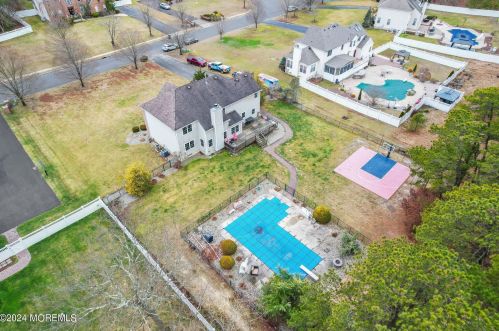 3 Sarah Ct, Jackson Twp NJ  08527-4760 exterior