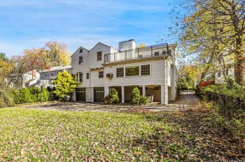 9 Avondale Rd, White Plains NY  10605-4101 exterior