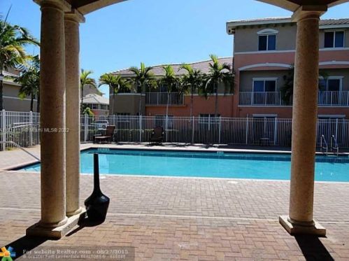 1726 6th St, Boynton Beach, FL 33435-3508