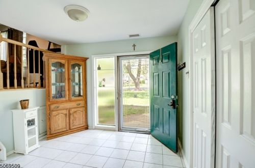 2652 Princeton Pike, Lawrence Township NJ  08648-3634 exterior