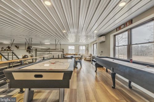 125 Commissioners Pike, Pilesgrove NJ 08098-2033 exterior