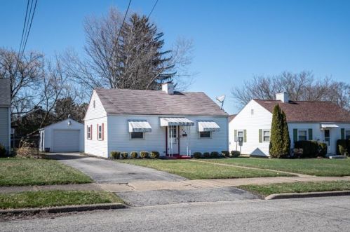 606 Carnegie Ave, Hermitage, PA 16146-3003