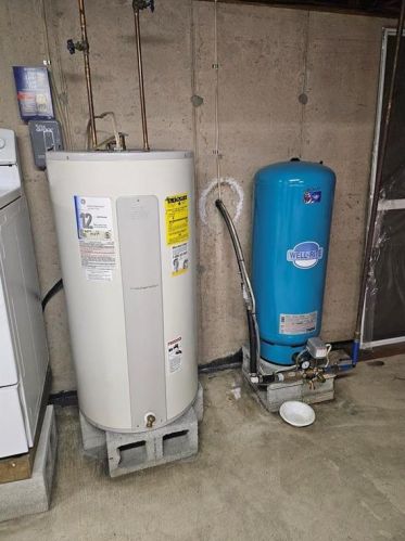 907 Dogwood Rd, Walnutport PA 18088-9570 exterior