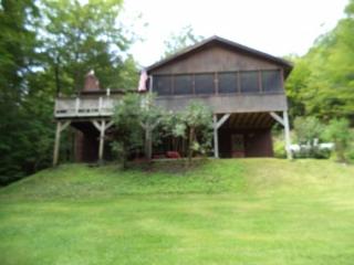 307 Gilbert Rd, Sunderland, VT 05250-9593