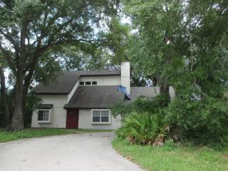 8489 Cypress Lake Cir, Sarasota, FL 34243-2915