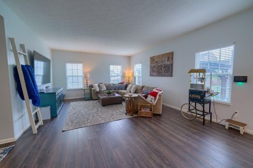 123 Stirling Way, Pataskala OH  43062-7863 exterior