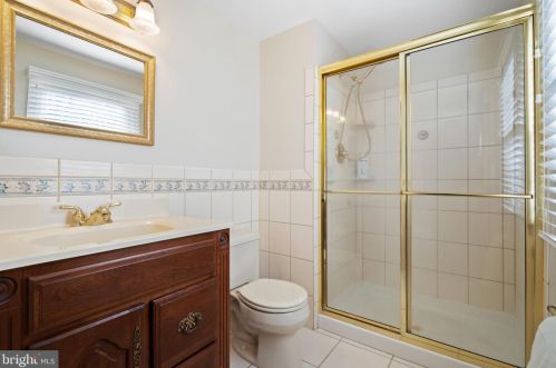 264 Aldrin Dr, Prospectville PA exterior