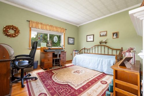 531 Leech Ave, Saltsburg PA  15681-8916 exterior