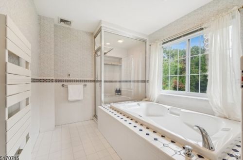 333 Park St, Montclair NJ  07043-2239 exterior