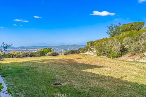 1005 Rising Sun Ct, Anaheim CA  92808-2407 exterior