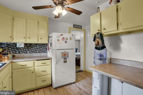 1577 Mcclures Gap Rd, Carlisle PA 17015-8914 exterior