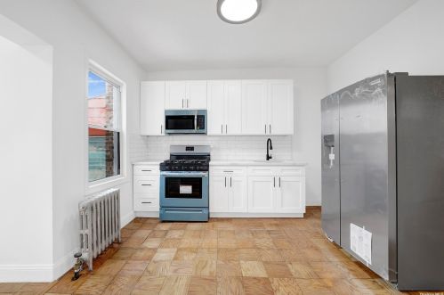 107-52 139th St, Jamaica, NY 11435-1113
