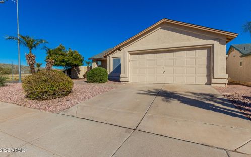 3601 Cat Balue Dr, Glendale, AZ 85308-2057