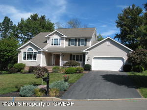 13 Legend Rd, Wilkes Barre, PA 18708-9310