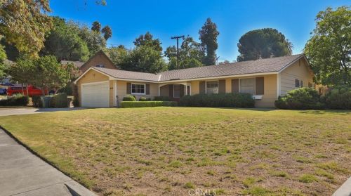 820 Libby Dr, Riverside, CA 92507-2508