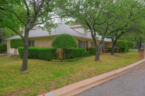 1101 Southmont Dr, Denton, TX 76205-8363