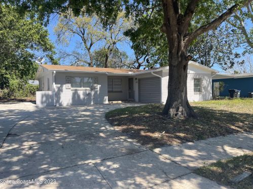 520 Birchwood Ln, Titusville FL  32780-4902 exterior