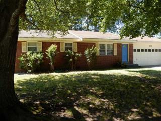 204 13th St, Bentonville, AR 72712-6318