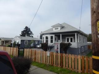 1384 D St, Hayward, CA 94541-4360