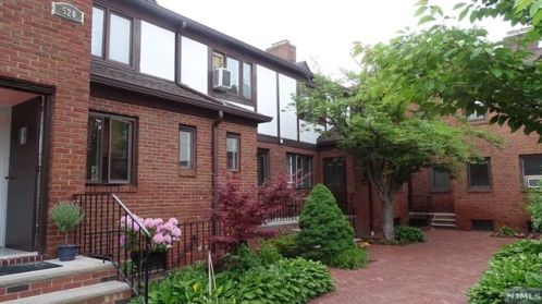 520 Broad Ave, Englewood, NJ 07631-5025