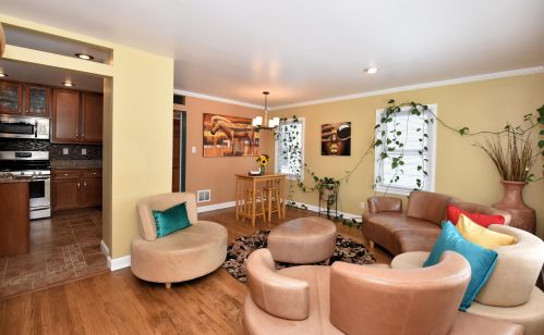 3644 36th St, Milwaukee, WI 53216-3404