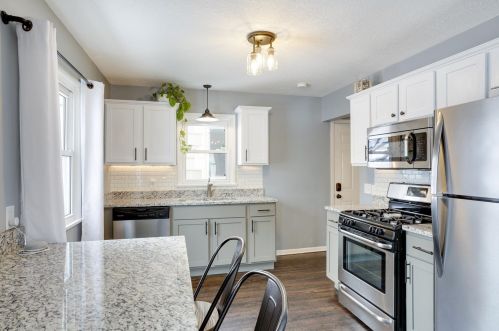 3752 2 1/2 St, Minneapolis, MN 55421-3724