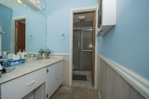 13 Winchester Dr, Jackson Twp NJ  08527-2624 exterior