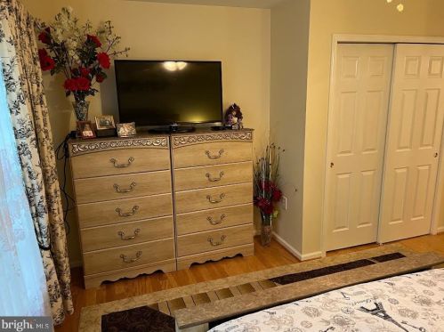 203 Pt Ct, Lawrence Township NJ  08648-2859 exterior