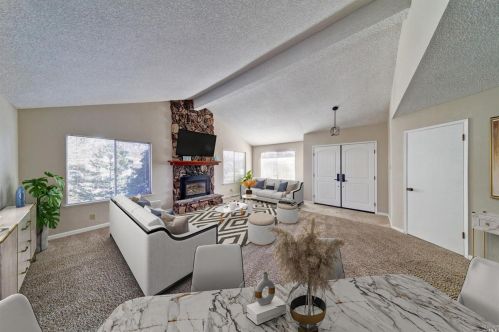 2329 Creekwood Ct, Santa Rosa, CA 95409-2614