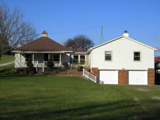 1130 Hansbourough Rd, Frankfort, KY 40601-9695