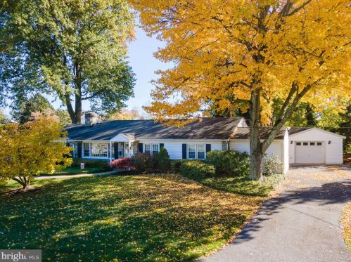 1606 Windybush Rd, Wilmington DE  19810-4442 exterior