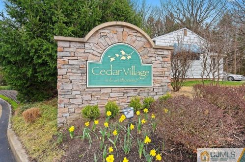 2112 Cedar Village Blvd, East Brunswick NJ  08816-1340 exterior