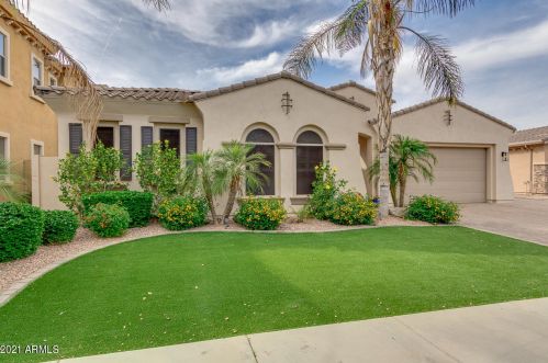 3782 Nolan Dr, Chandler, AZ 85249-4786