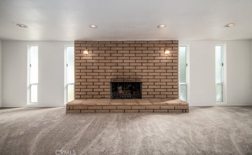 4875 Acacia Ave, San Bernardino CA  92407-3105 exterior