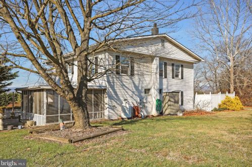 13070 Old Valley Pike, Edinburg VA  22824-3144 exterior