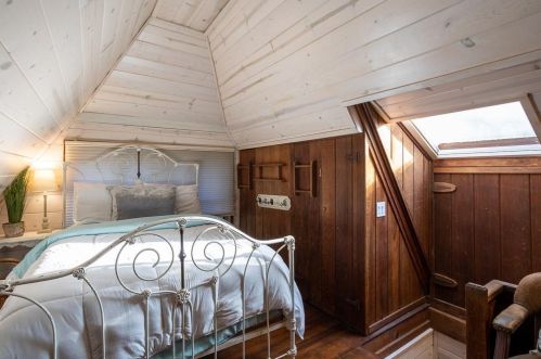 212 Riverside Ave, Ben Lomond CA  95005-9588 exterior