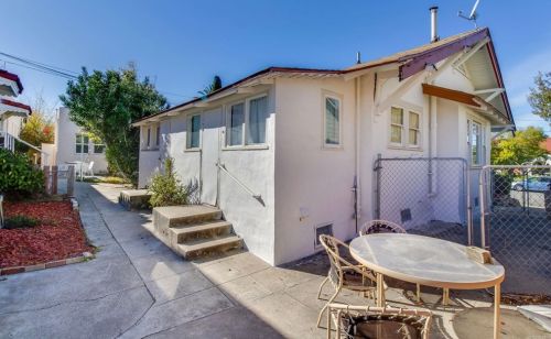 1501 Grove St, San Diego CA 92102-1439 exterior