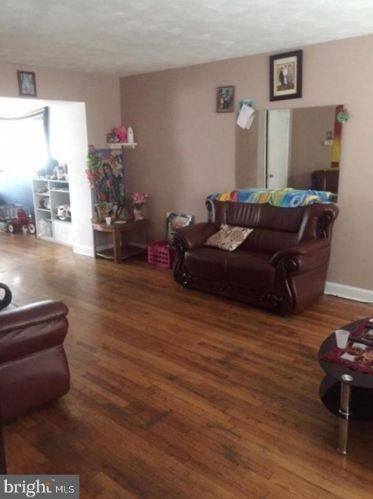 1219 Genesee St, Trenton NJ  08610-6202 exterior