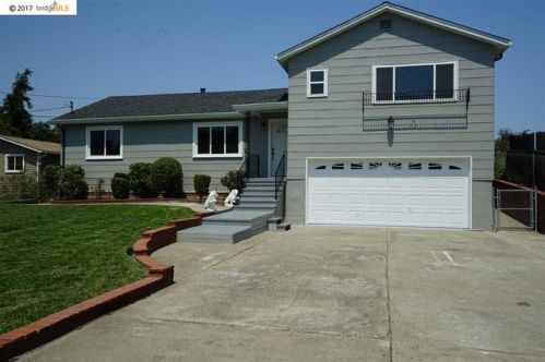 1206 Hazel Dr, Pinole, CA 94564-1935
