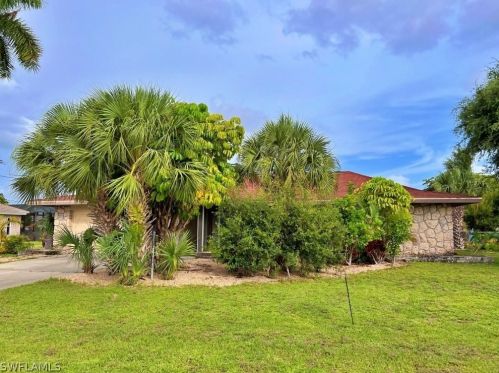 3808 7th Ave, Cape Coral, FL 33914-5325
