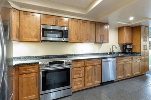 605 Millich Dr, Campbell, CA 95008-0515